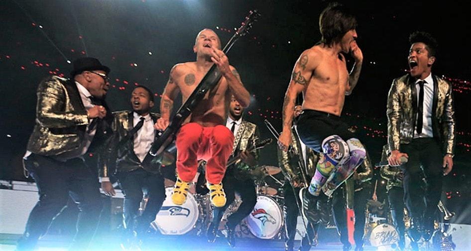 Flea bassiste Red Hot Chili Peppers Bruno Mars